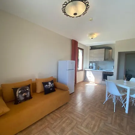Royal Bay 6 Sea View Lägenhet