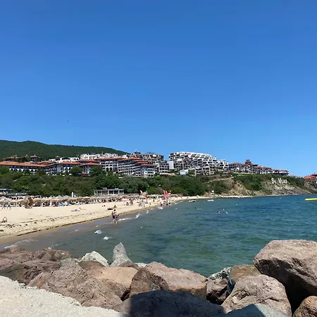 Royal Bay 6 Sea View * Sveti Vlas